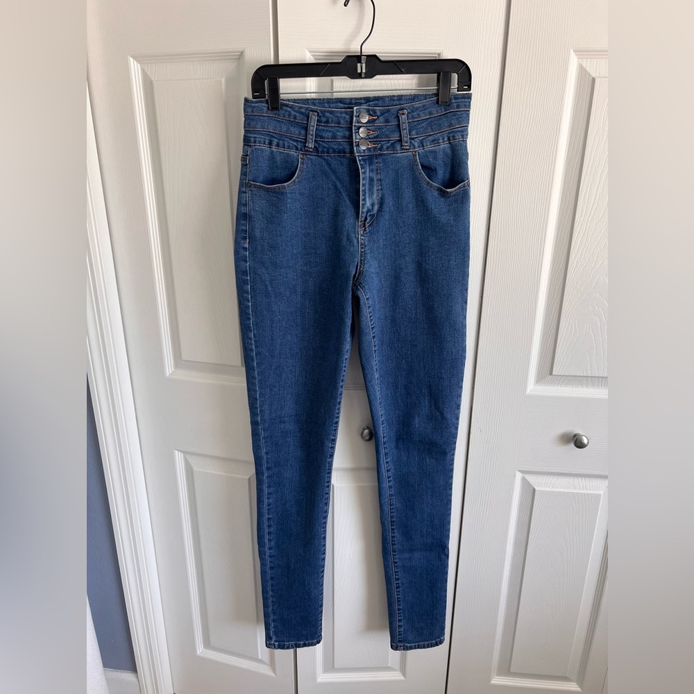 ALLOY Blue High Rise Jeans - Picture 2 of 4